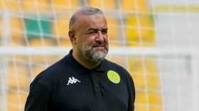 بن شيخة يرمي المنشفة