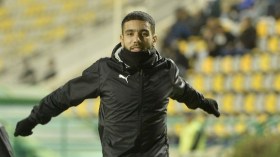 قندوسي يتّخذ هذا القرار