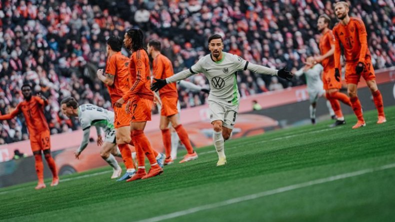 فولفسبورغ يرفع قيمة عمورة إلى 40 مليون أورو