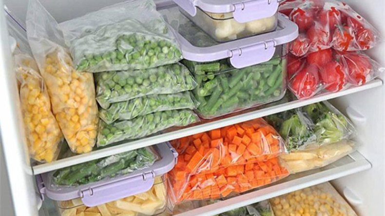 يمكن تجميد الخضر والفواكه لمدة سنة بدون فقدان قيمتها الغذائية