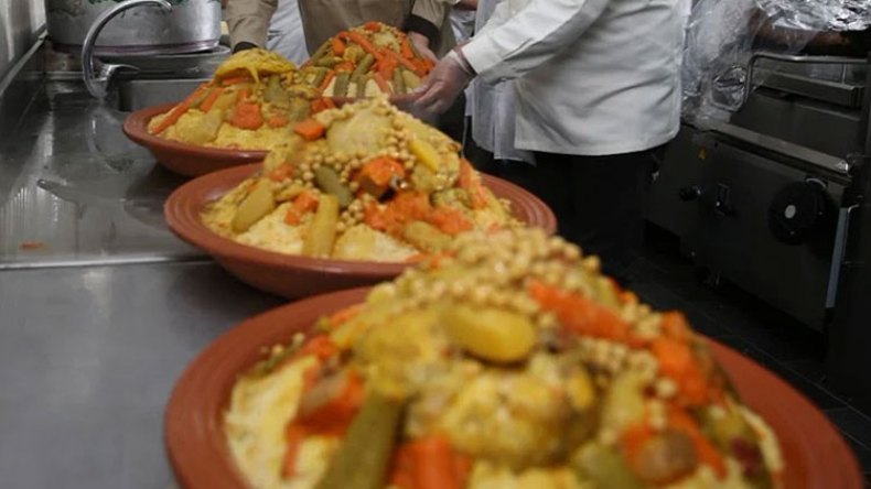 جنائز تتحوّل إلى مجالس ولائم وسمر بقسنطينة