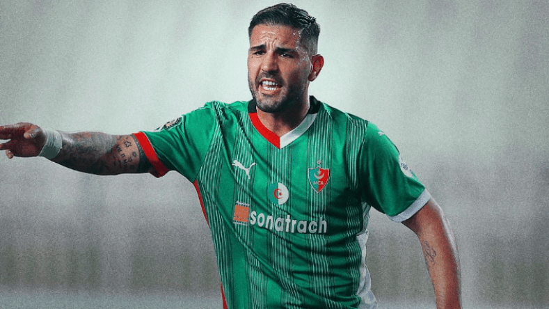 إدارة مولودية الجزائر تعلن رسميا إعارة ديلور