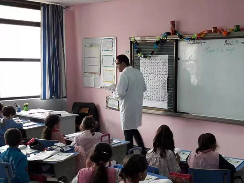 Publication du décret portant statut particulier des fonctionnaires des corps spécifiques de l’Education nationale