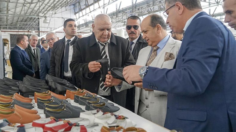 تغطية السوق الوطنية بالألبسة والأحذية المحليّة