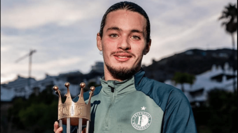 حاج موسى يتوّج بجائزة لاعب الشهر في فينورد