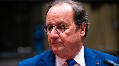 Hollande redoute une “crise institutionnelle majeure” en France!