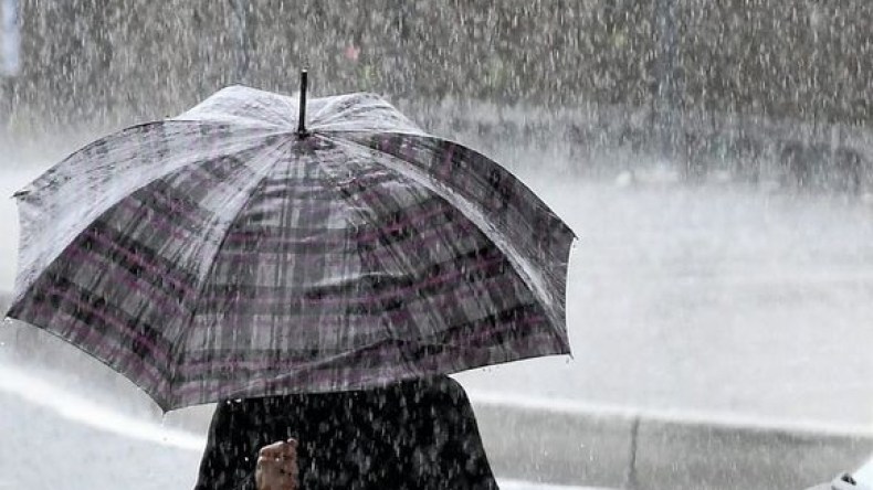 تنبيه خاص: أمطار رعدية غزيرة عبر 11 ولاية إلى غاية السبت