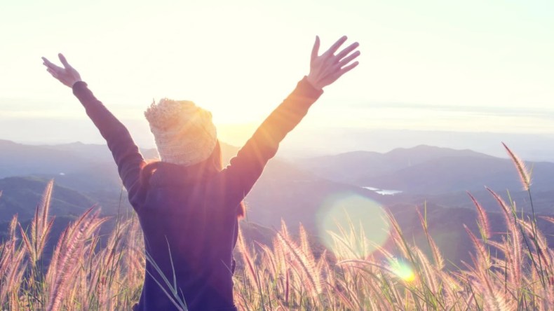 تعلّم 10 مبادئ نفسية لتحقيق راحة البال