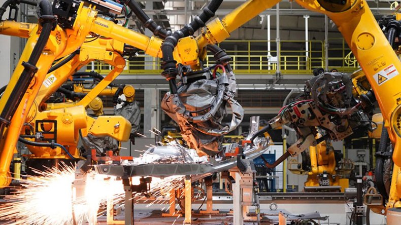 الجزائر تعرض 55 مشروعا صناعيا للشراكة مع متعاملين وطنيين أو أجانب