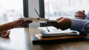 كتلة الأجور قاربت 6000 مليار دينار.. 70 ألف منصب توظيف جديد خلال السنة الجارية