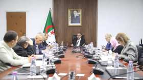 وزارة النقل تبحث سبل دعم المصدرين لولوج الأسواق الدولية