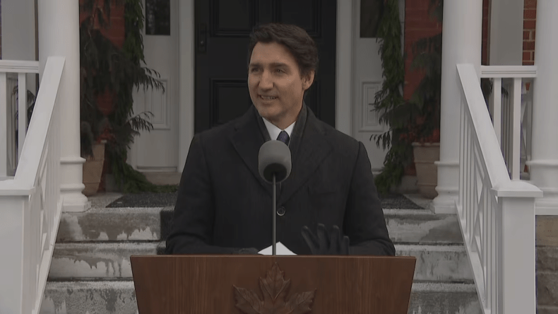 رئيس وزراء كندا يعلن استقالته