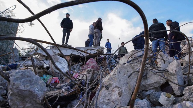 الاحتلال يُطبق على جنين.. شهداء ودمار وتشريد قسري لمئات العائلات