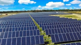 إطلاق مشروع لتعزيز كفاءة تركيب الأنظمة الشمسية والإنارة العمومية بالجزائر 