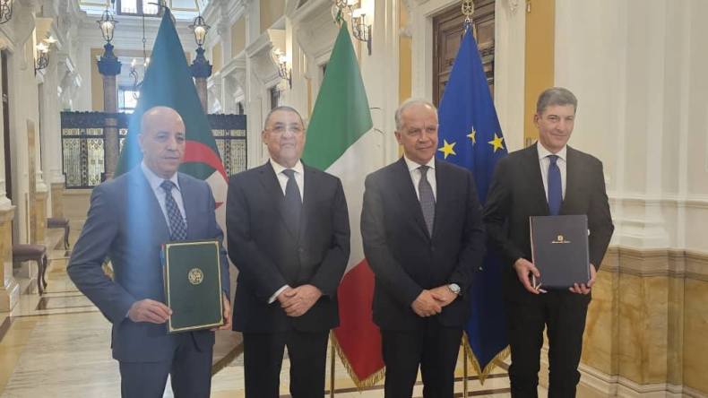 الجزائر وإيطاليا تؤكدان على مواصلة الجهود المشتركة على الصعيدين الأمني والتنموي