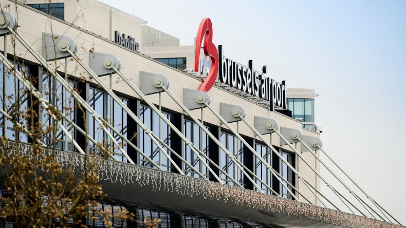 بلجيكا تغلق مجالها الجوي لهذا السبب