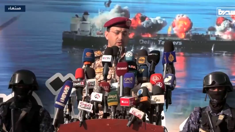 الحوثيون يستهدفون حاملة الطائرات الأمريكية شمال البحر الأحمر  