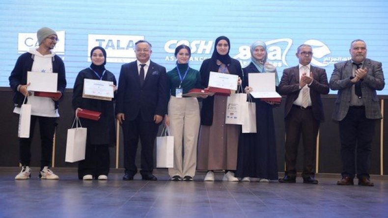 تكريم الفائزين في”هاكاثون” ابتكار الجزائر آفاق 2027