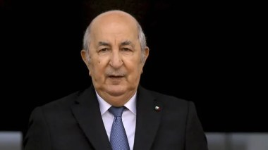 Abdelmadjid Tebboune : “Le climat est délétère, nous perdons du temps avec le Président Macron”