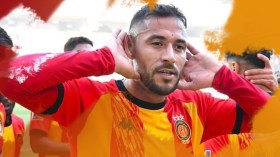 بلايلي يقود الترجي التونسي للتتويج بالكأس الممتازة