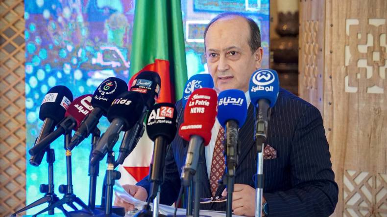 إطلاق برنامج “نجاحي” لدعم المؤسسات الصغيرة والمتوسطة