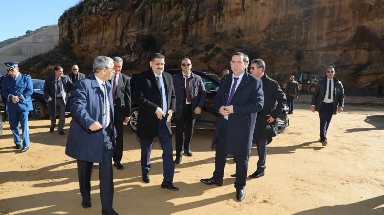 وزير الري يُعاين مشاريع قطاعية هامة بتيزي وزو