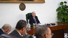 الرئيس يوافق مبدئيًّا على رفع منحة الطلبة