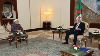 Le président de la République reçoit l’Imam de la mosquée Al-Aqsa