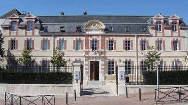 La justice française annule une décision concernant l’expulsion d’un influenceur algérien