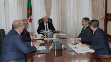 Allocation touristique : Le président Tebboune réunit plusieurs hauts responsables