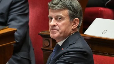 Droit du sol: quand Valls affiche ses divergences avec Retailleau et Darmanin