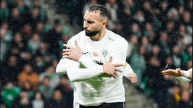 عبدلي ضمن التشكيلة المثالية في الدوري الفرنسي