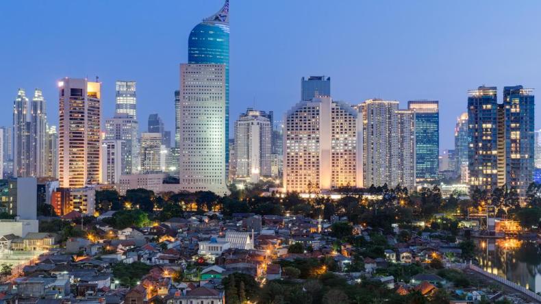 إندونيسيا تتجاوز التوقعات وتحقق نموا اقتصاديا مهما