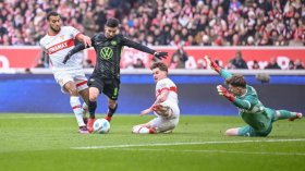 بِالفيديو: هدف وتمريرة حاسمة لـ “عمورة”