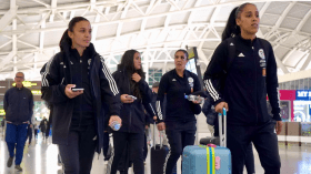 بالصور.. بعثة المنتخب الوطني للسيدات تغادر نحو جنوب السودان