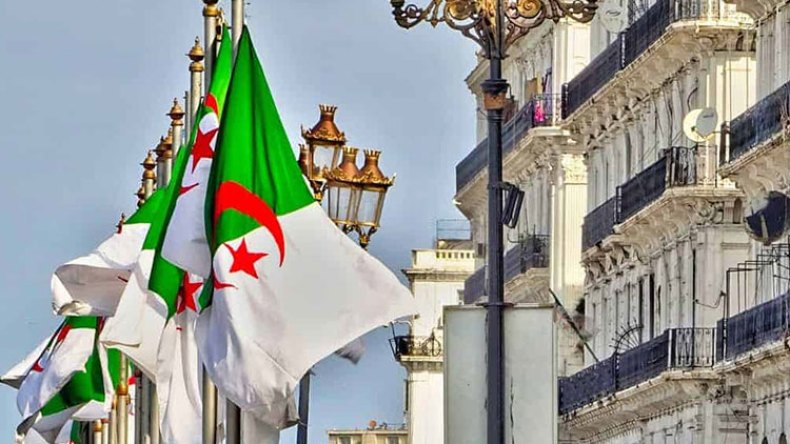 لا ابتزاز ولا مساومة على السيادة الوطنية