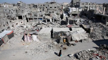 بعض الدروس مما يحدث دوليا