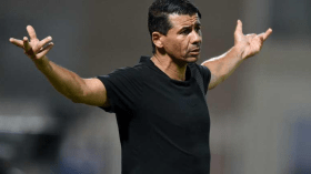 يانغ أفريكانز يتعاقد مع المدرب الجزائري ميلود حمدي