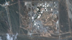 الاستعداد لضرب منشآت إيران النووية.. هذا ما كشفته الاستخبارات الأميركية