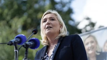 لقطاء الكولونيالية