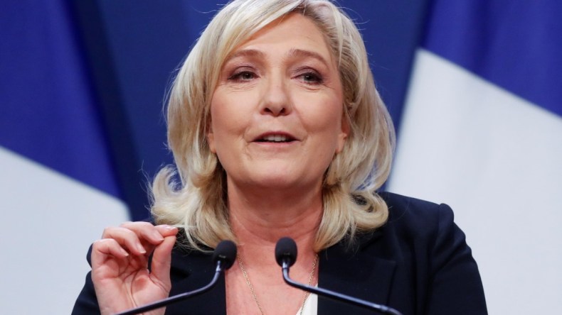 “منع التأشيرات وقطع العلاقات”.. المتطرفة لوبان تتطاول على الجزائر مجددا