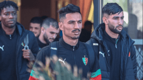 مولودية الجزائر يدعم صفوفه بدولي غيني ولاعب مغترب