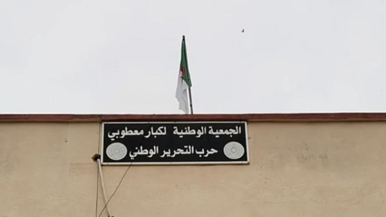 الشعب الجزائري لا ينسى الجرائم الفرنسية