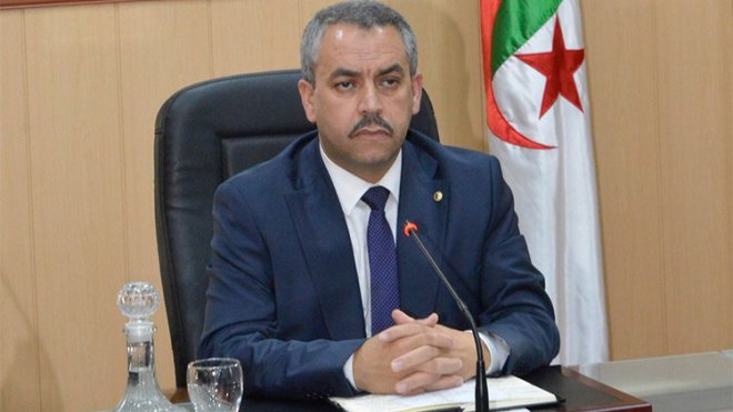 وزير التربية يُحذر: خطر ثلاثي يهدد صحة التلاميذ