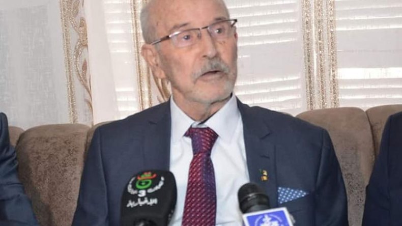 فرنسا مطالبة بتحمل مسؤوليتها كاملة عن التفجيرات النووية في الجزائر