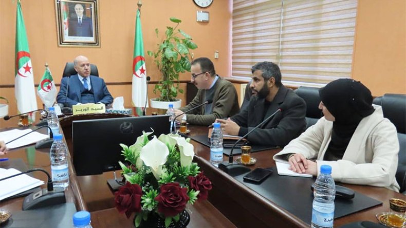 الأسلاك المشتركة للصحة العمومية ترفع مطالبها إلى سايحي