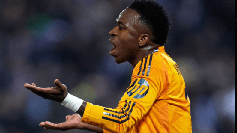 تفاصيل مشاجرة مودريش مع فينيسيوس في مباراة ليغانيس (فيديو)