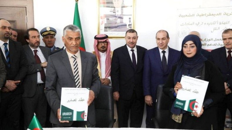 التوقيع على عقود لتصدير منتوجات جزائرية نحو السعودية وموريتانيا