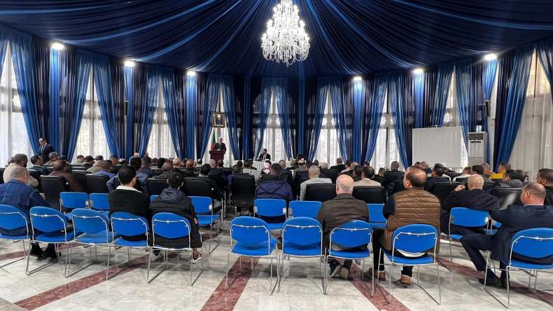 زيتوني يدعو التجار إلى التصدي للاحتكار والمضاربة