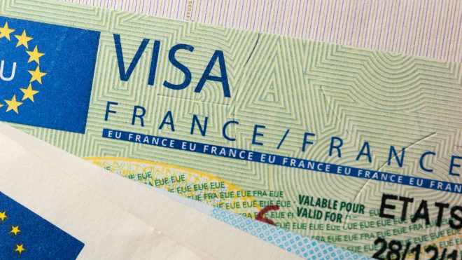 تراجع في التأشيرات المقدمة للجزائريين بـ 40 % مقارنة بـ 2015